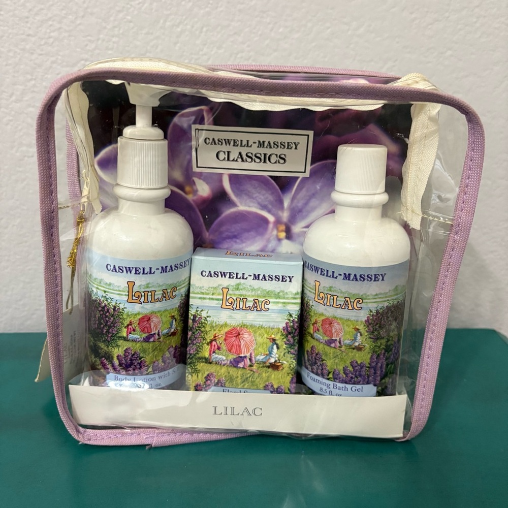 Caswell-Massey Classics Lilac Body Lotion/Floral Soap/Foaming Bath Gel Gift Set